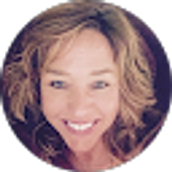 Profile photo of Dawn Young Fortune