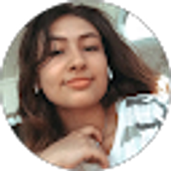 Profile photo of Stephany Vivanco