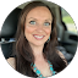 Profile photo of Nicole Collier