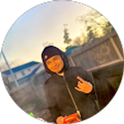 Profile photo of AyoLuna