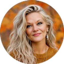 Profile photo of Robin Altemose