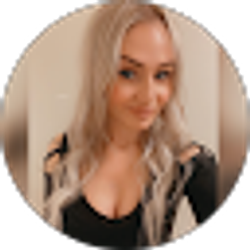 Profile photo of Joyce Hussey