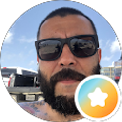 Profile photo of Manuel Flores