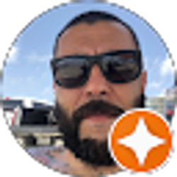 Profile photo of Manuel Flores