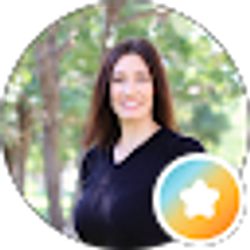 Profile photo of Laura Riggin
