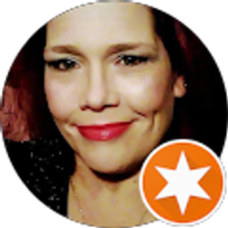 Profile photo of Jennifer Hayes