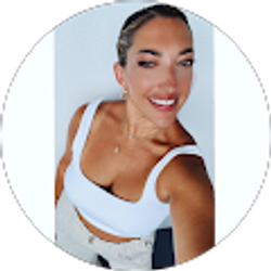 Profile photo of Kerry Janesku