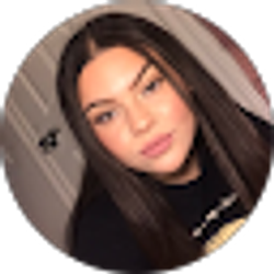 Profile photo of Andrea De Luna