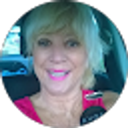 Profile photo of Dawn Dyar