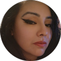 Profile photo of Summer Thiel