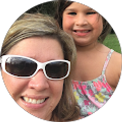 Profile photo of Jeni Leonard