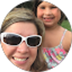 Profile photo of Jeni Leonard