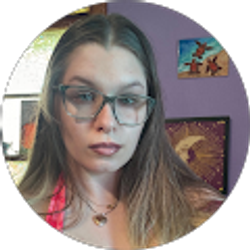 Profile photo of Emily Hayes