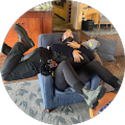 Profile photo of Lindsay Daniels