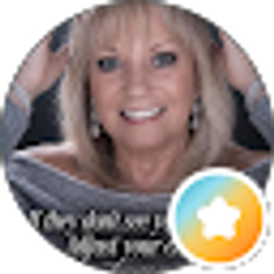 Profile photo of Faye Johnnie