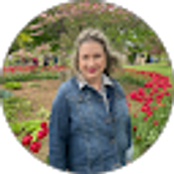 Profile photo of Deborah Bronson