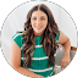 Profile photo of Elizabeth Joyce