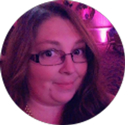 Profile photo of Jackie LaVigne