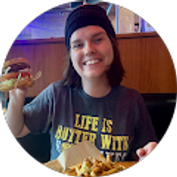 Profile photo of Leah Smith