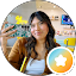 Profile photo of Eliana Sophia
