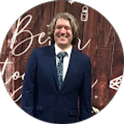 Profile photo of Kelly Mohr-Blunt