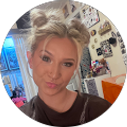 Profile photo of Jazzlyn Howey