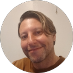 Profile photo of Arturo