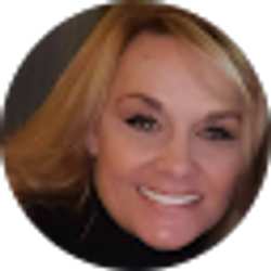 Profile photo of Shelley Bailey