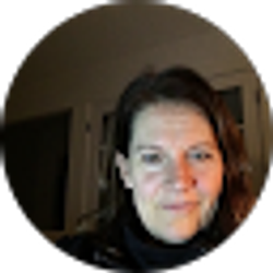Profile photo of Kelly Hunter