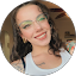 Profile photo of Mackenzie Maxine