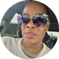 Profile photo of YVONNE MAY