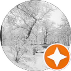 Profile photo of Lindsey Lauder