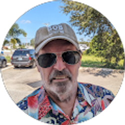 Profile photo of Robert Alexander