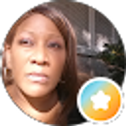 Profile photo of Yolanda Glover