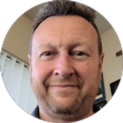 Profile photo of Dennis Bullock