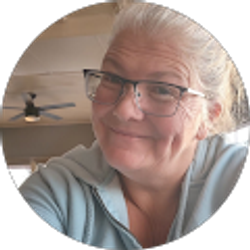 Profile photo of Jennifer Lapan