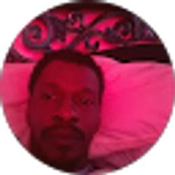 Profile photo of Larenzo Smith