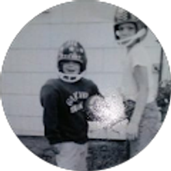 Profile photo of Mandy Gillespie