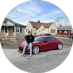 Profile photo of Evan Linde