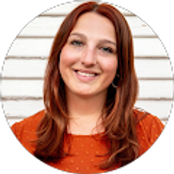 Profile photo of Lauren Mentzer