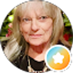 Profile photo of Mae Hughes (maebelle)
