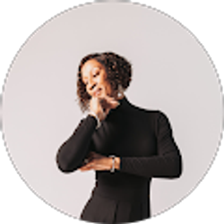 Profile photo of Varolyn Petty