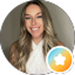 Profile photo of Hallie Hill