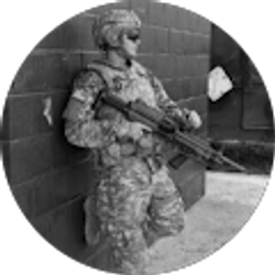 Profile photo of Devin Parris