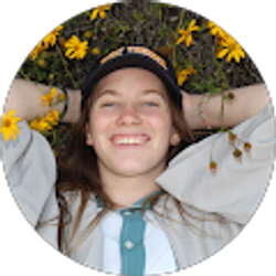 Profile photo of Belle Ward