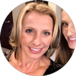 Profile photo of Leona