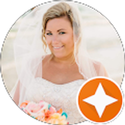 Profile photo of Colleen Thompson