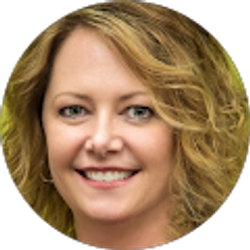 Profile photo of Nicki Lynn