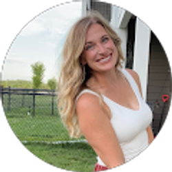 Profile photo of Kaitlin Schmeits
