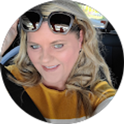 Profile photo of Bobbi Tackett